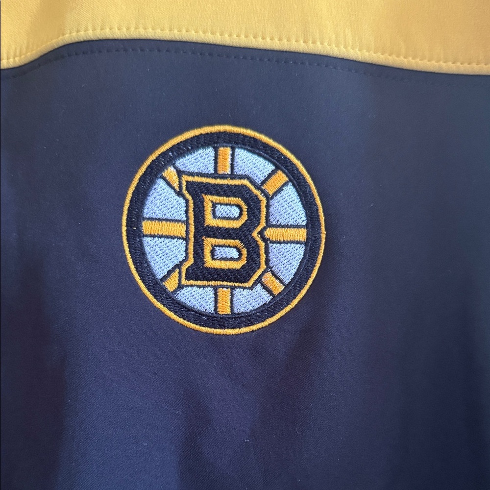 Boston Bruins Black and Yellow Zip-Up Jacket - Picture 2 of 7